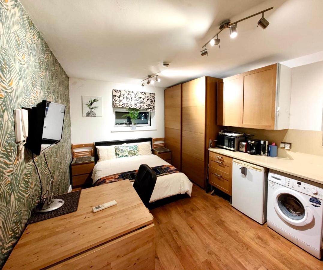 Studio Apartment 351 Ladbroke Grove, London W10 6Ha 外观 照片